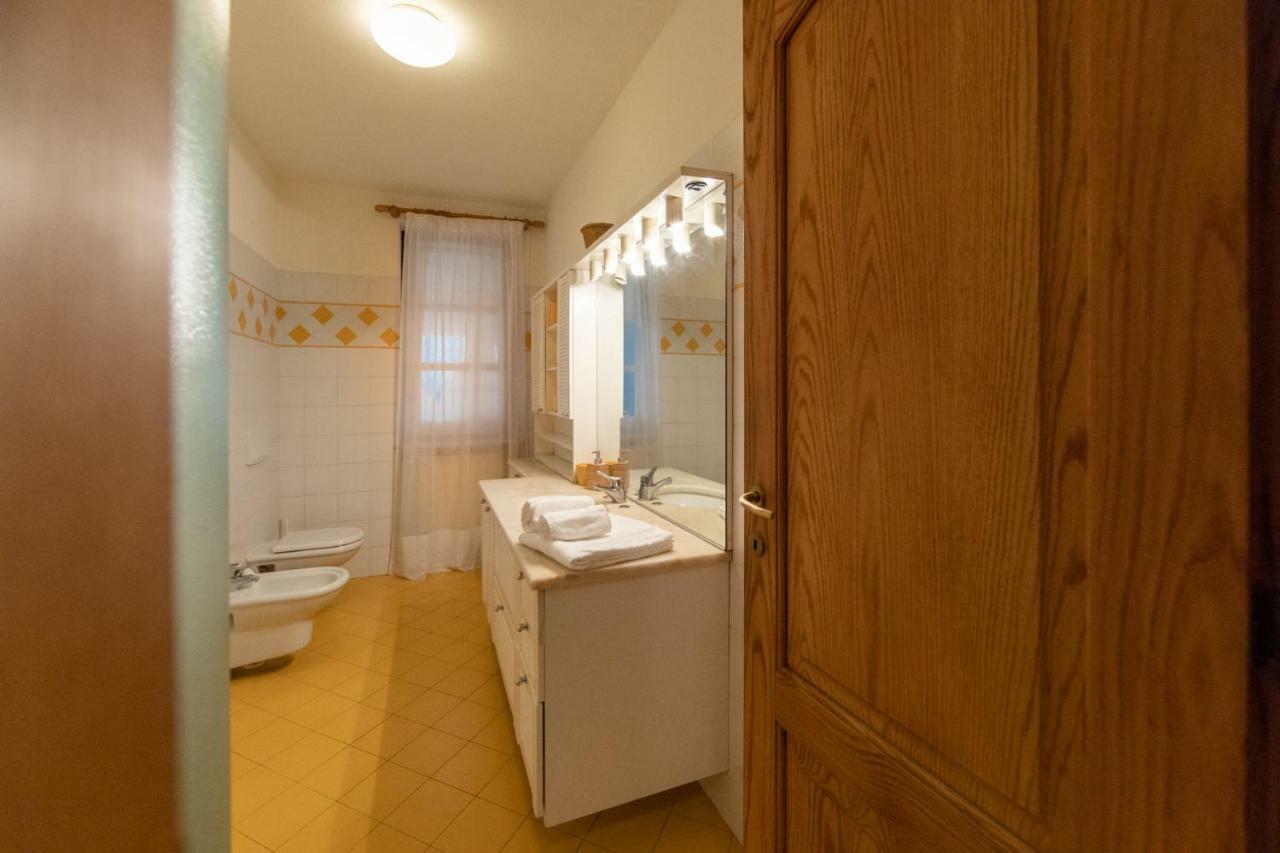 شقة La Casa In Collina ألبا المظهر الخارجي الصورة